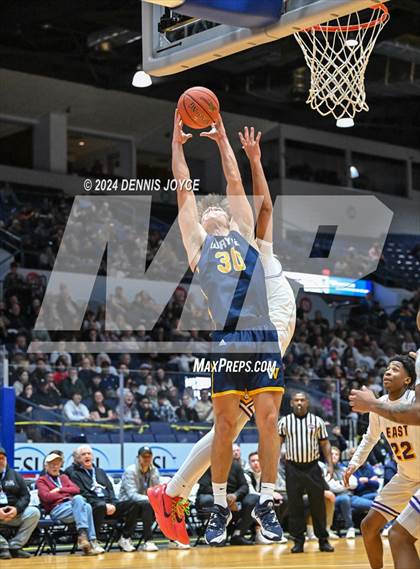 Thumbnail 2 in East vs. Wayne (NYSPHSAA Section V Class A Finals) photogallery.