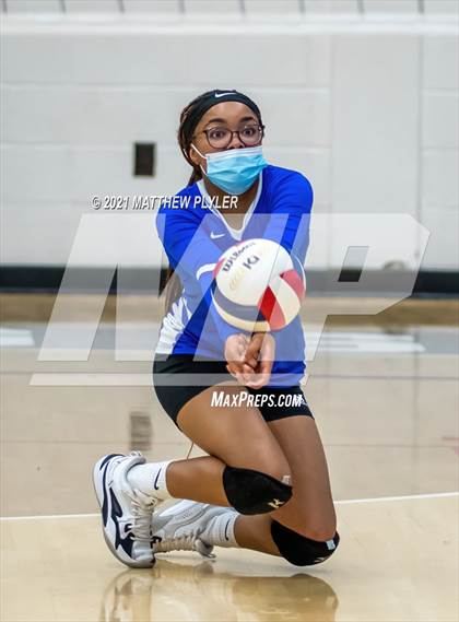 Thumbnail 2 in Westover @ Terry Sanford photogallery.