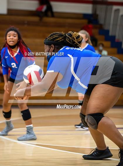Thumbnail 2 in Westover @ Terry Sanford photogallery.