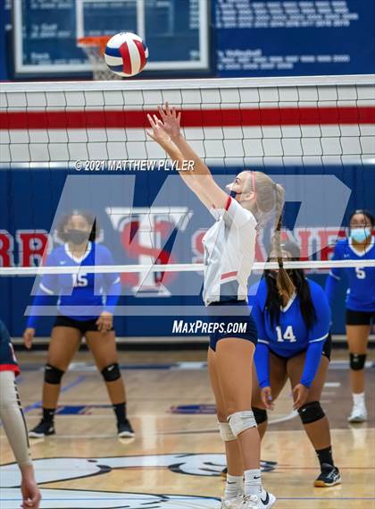 Thumbnail 1 in Westover @ Terry Sanford photogallery.