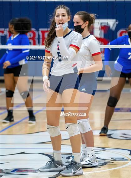 Thumbnail 3 in Westover @ Terry Sanford photogallery.