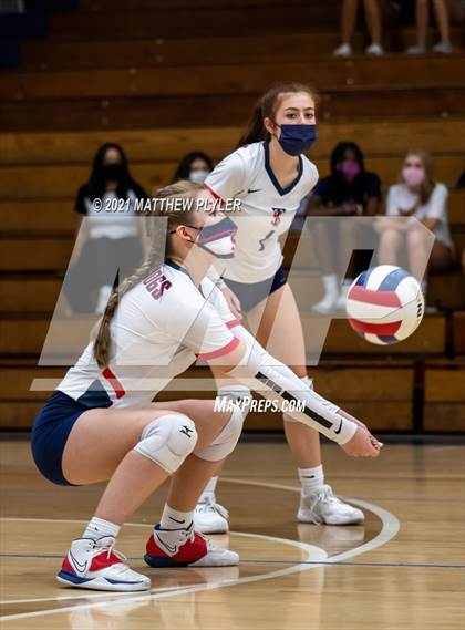 Thumbnail 1 in Westover @ Terry Sanford photogallery.