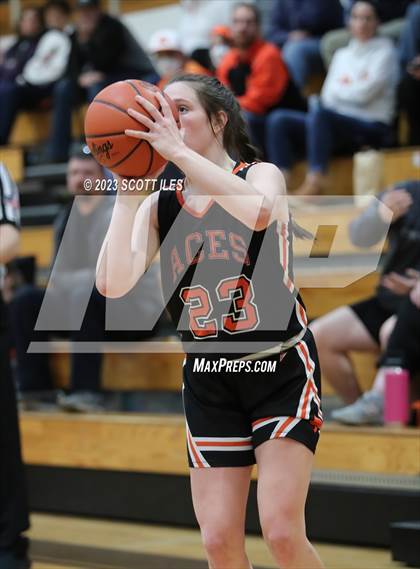 Thumbnail 3 in Amanda-Clearcreek @ Nelsonville-York photogallery.