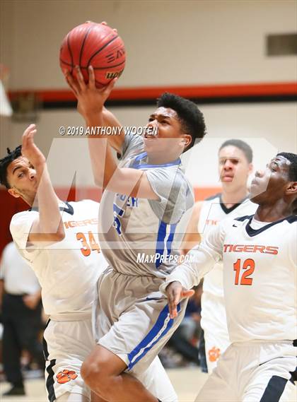 Thumbnail 3 in Westover @ South View photogallery.