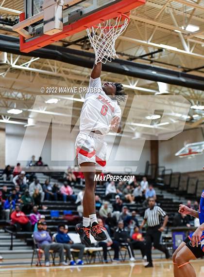 Thumbnail 3 in Parkview vs. Lake Highlands (Red River Hoopfest) photogallery.