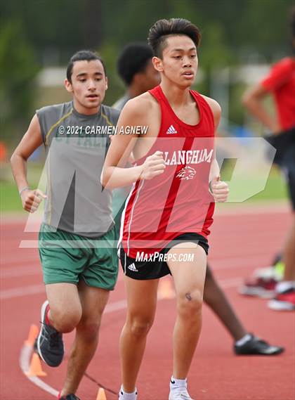 Thumbnail 2 in Bridgeland High School Invitational photogallery.