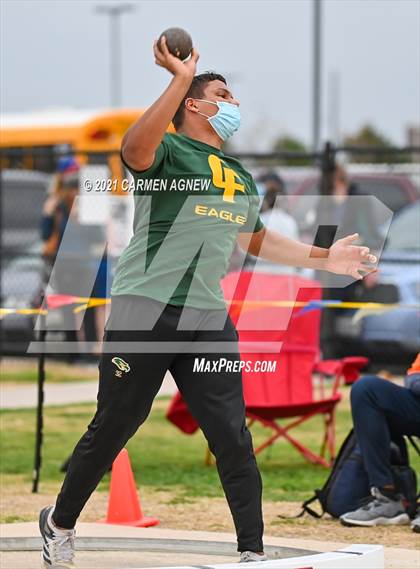 Thumbnail 2 in Bridgeland High School Invitational photogallery.
