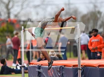 Thumbnail 1 in Bridgeland High School Invitational photogallery.