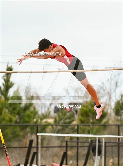 Thumbnail 3 in Bridgeland High School Invitational photogallery.