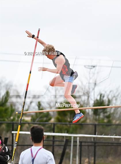 Thumbnail 2 in Bridgeland High School Invitational photogallery.