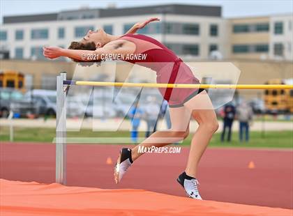 Thumbnail 3 in Bridgeland High School Invitational photogallery.