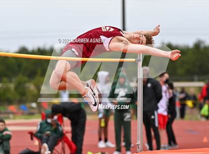 Thumbnail 2 in Bridgeland High School Invitational photogallery.