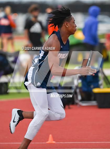 Thumbnail 3 in Bridgeland High School Invitational photogallery.
