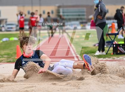 Thumbnail 2 in Bridgeland High School Invitational photogallery.