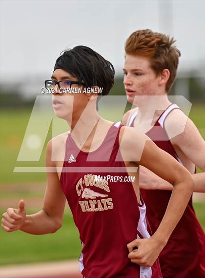 Thumbnail 2 in Bridgeland High School Invitational photogallery.