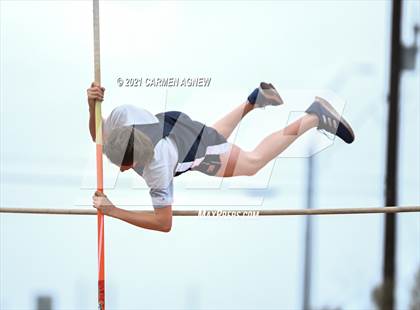 Thumbnail 2 in Bridgeland High School Invitational photogallery.