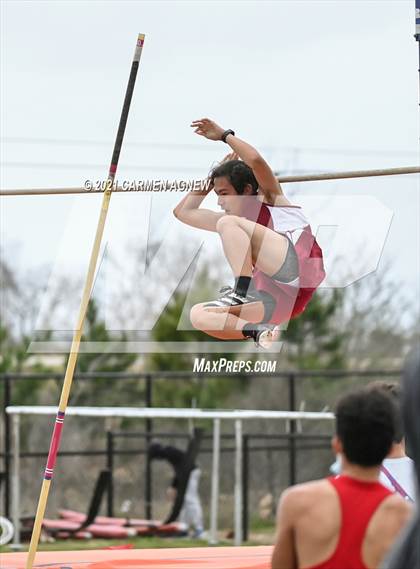 Thumbnail 3 in Bridgeland High School Invitational photogallery.