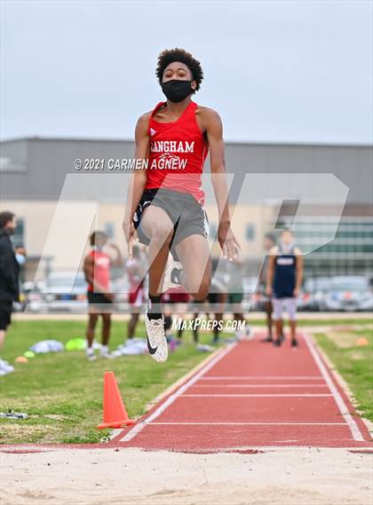 Thumbnail 1 in Bridgeland High School Invitational photogallery.