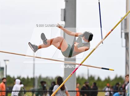 Thumbnail 3 in Bridgeland High School Invitational photogallery.