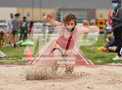 Thumbnail 3 in Bridgeland High School Invitational photogallery.