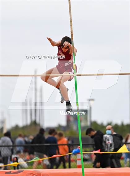 Thumbnail 1 in Bridgeland High School Invitational photogallery.
