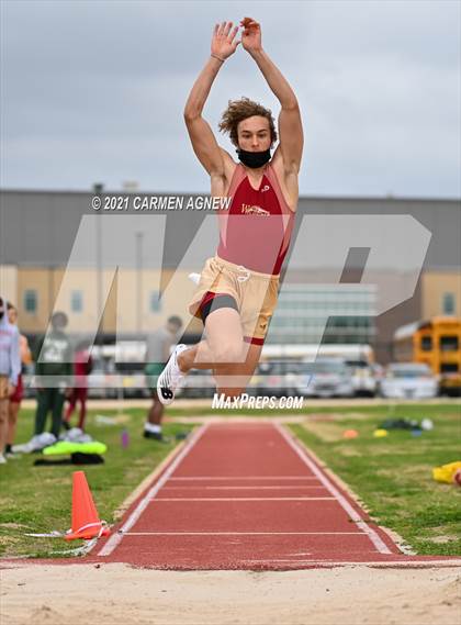 Thumbnail 3 in Bridgeland High School Invitational photogallery.