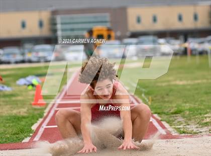 Thumbnail 3 in Bridgeland High School Invitational photogallery.