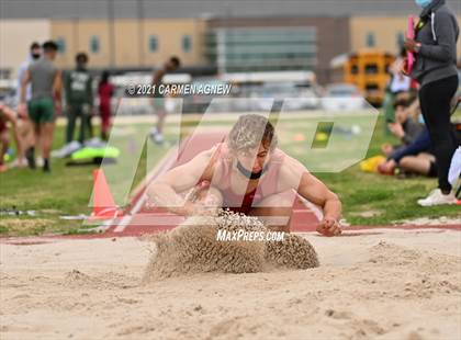Thumbnail 2 in Bridgeland High School Invitational photogallery.