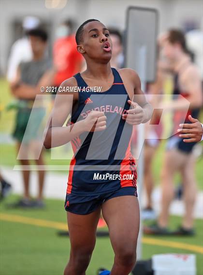 Thumbnail 3 in Bridgeland High School Invitational photogallery.