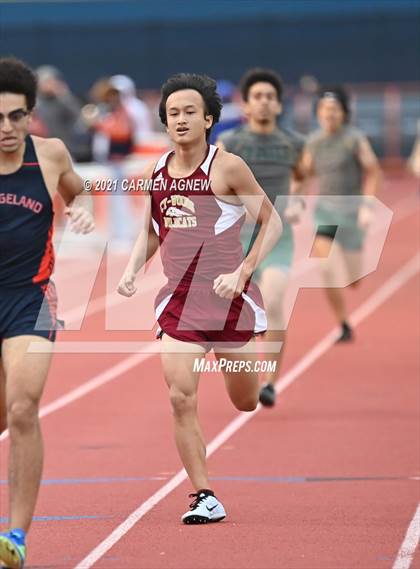 Thumbnail 2 in Bridgeland High School Invitational photogallery.