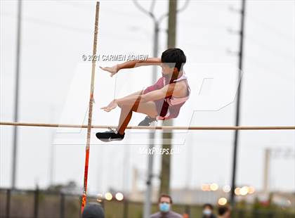 Thumbnail 2 in Bridgeland High School Invitational photogallery.