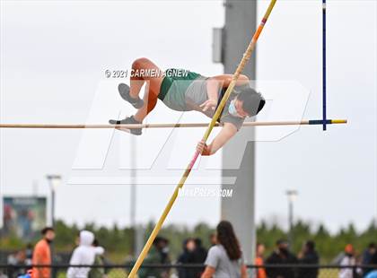Thumbnail 2 in Bridgeland High School Invitational photogallery.