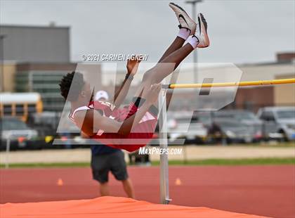 Thumbnail 1 in Bridgeland High School Invitational photogallery.
