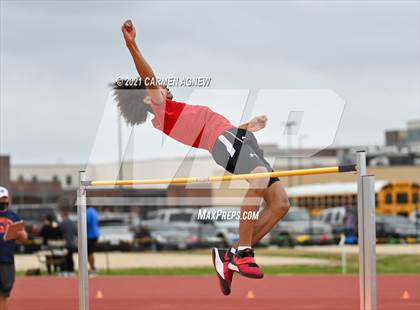 Thumbnail 2 in Bridgeland High School Invitational photogallery.