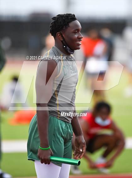 Thumbnail 2 in Bridgeland High School Invitational photogallery.
