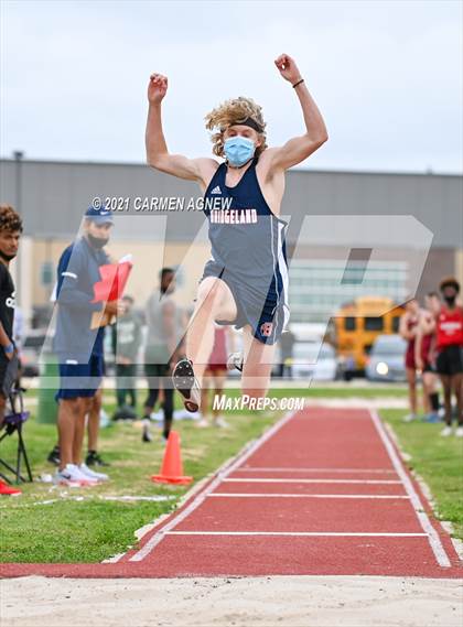 Thumbnail 2 in Bridgeland High School Invitational photogallery.