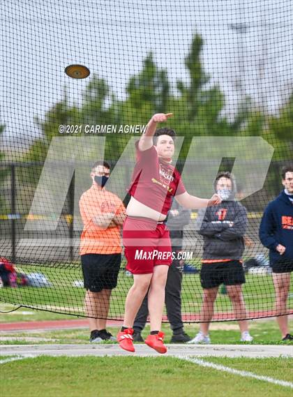 Thumbnail 3 in Bridgeland High School Invitational photogallery.