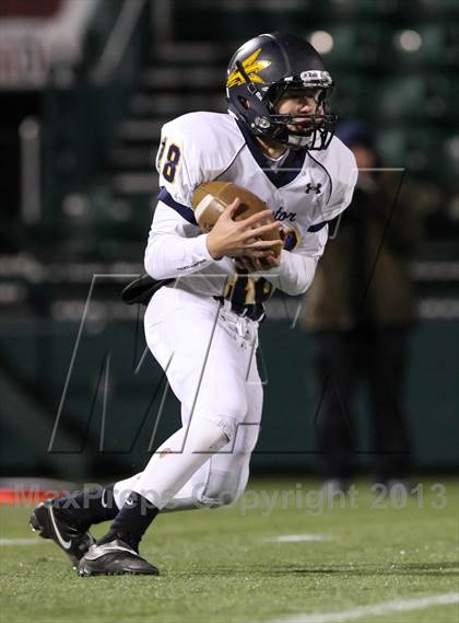 Thumbnail 1 in Eastridge vs. Victor (Section 5 Class A Final) photogallery.