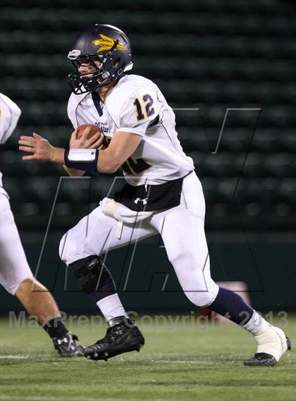 Thumbnail 2 in Eastridge vs. Victor (Section 5 Class A Final) photogallery.