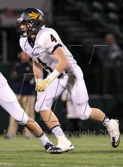 Thumbnail 3 in Eastridge vs. Victor (Section 5 Class A Final) photogallery.