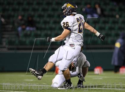 Thumbnail 1 in Eastridge vs. Victor (Section 5 Class A Final) photogallery.