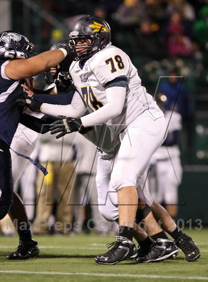 Thumbnail 2 in Eastridge vs. Victor (Section 5 Class A Final) photogallery.