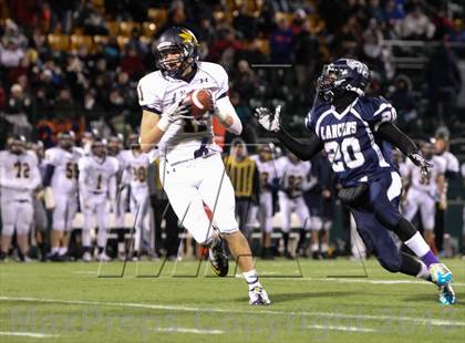 Thumbnail 1 in Eastridge vs. Victor (Section 5 Class A Final) photogallery.