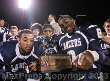 Thumbnail 1 in Eastridge vs. Victor (Section 5 Class A Final) photogallery.