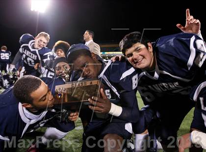 Thumbnail 2 in Eastridge vs. Victor (Section 5 Class A Final) photogallery.