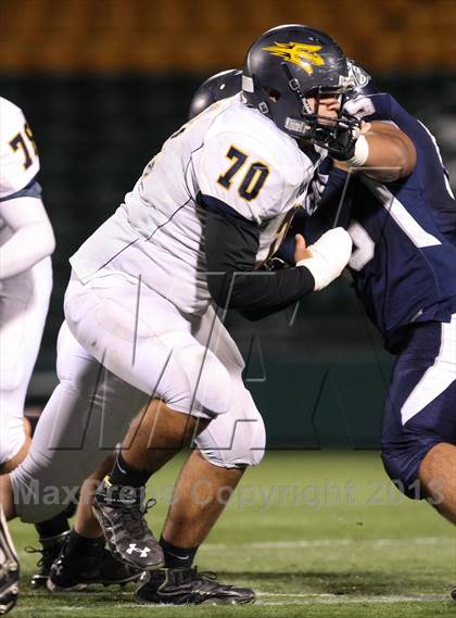 Thumbnail 1 in Eastridge vs. Victor (Section 5 Class A Final) photogallery.