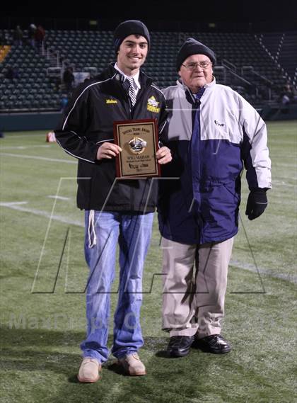 Thumbnail 2 in Eastridge vs. Victor (Section 5 Class A Final) photogallery.