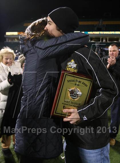 Thumbnail 1 in Eastridge vs. Victor (Section 5 Class A Final) photogallery.