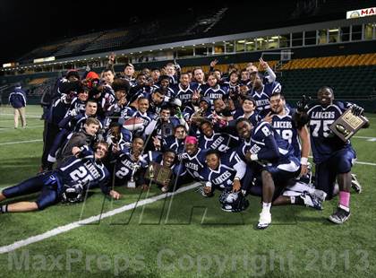 Thumbnail 3 in Eastridge vs. Victor (Section 5 Class A Final) photogallery.