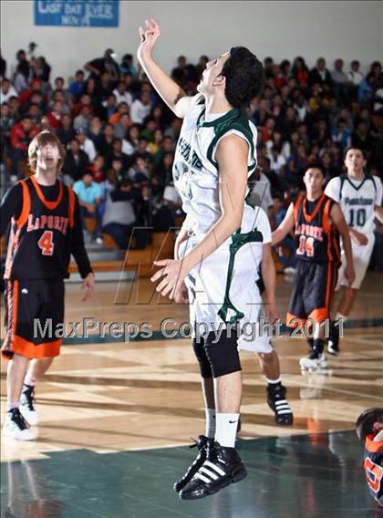 Thumbnail 1 in La Porte vs. Pasadena (McDonald's Texas Invitational) photogallery.